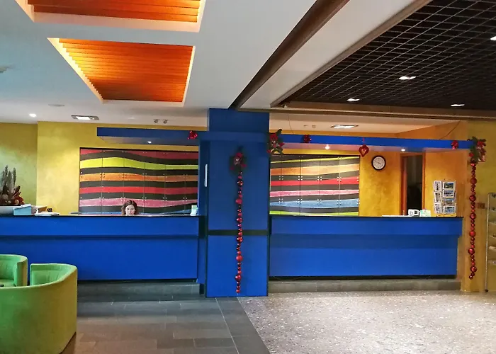 塞尔克诺酒店 3*