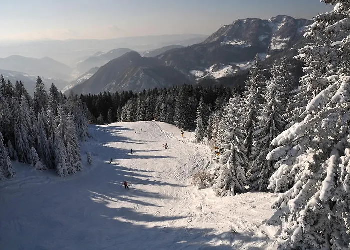 ホテル チェルクノ ツェルクノ