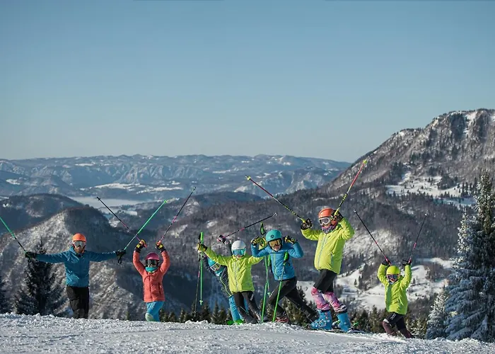塞尔克诺酒店 采尔克诺